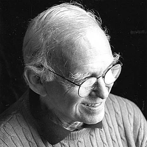 James Stewart Polshek